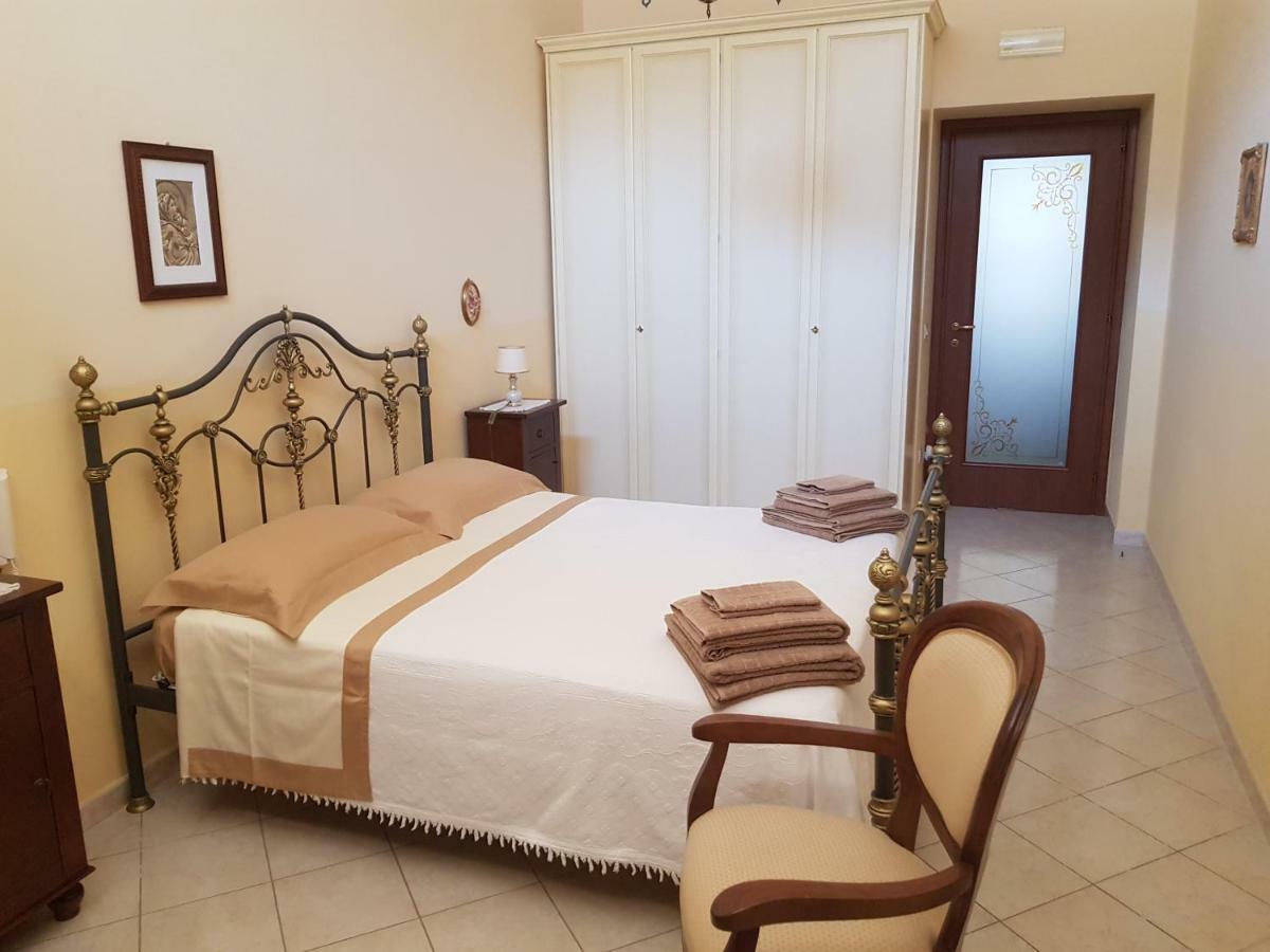Half House Floridia Villa Екстериор снимка